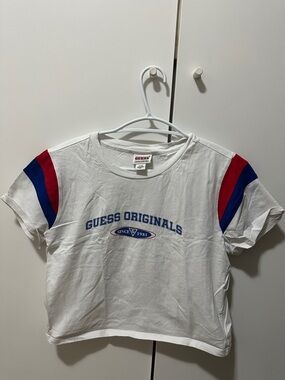 Guess White Cropped Tee with Red & Blue Sleeve Panels